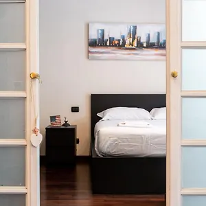 The Rent - Modern Duomo Apartment Milan