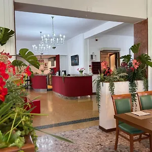 https://hotel-bel-sito-peschiera-del-garda.hotelinveneto.com