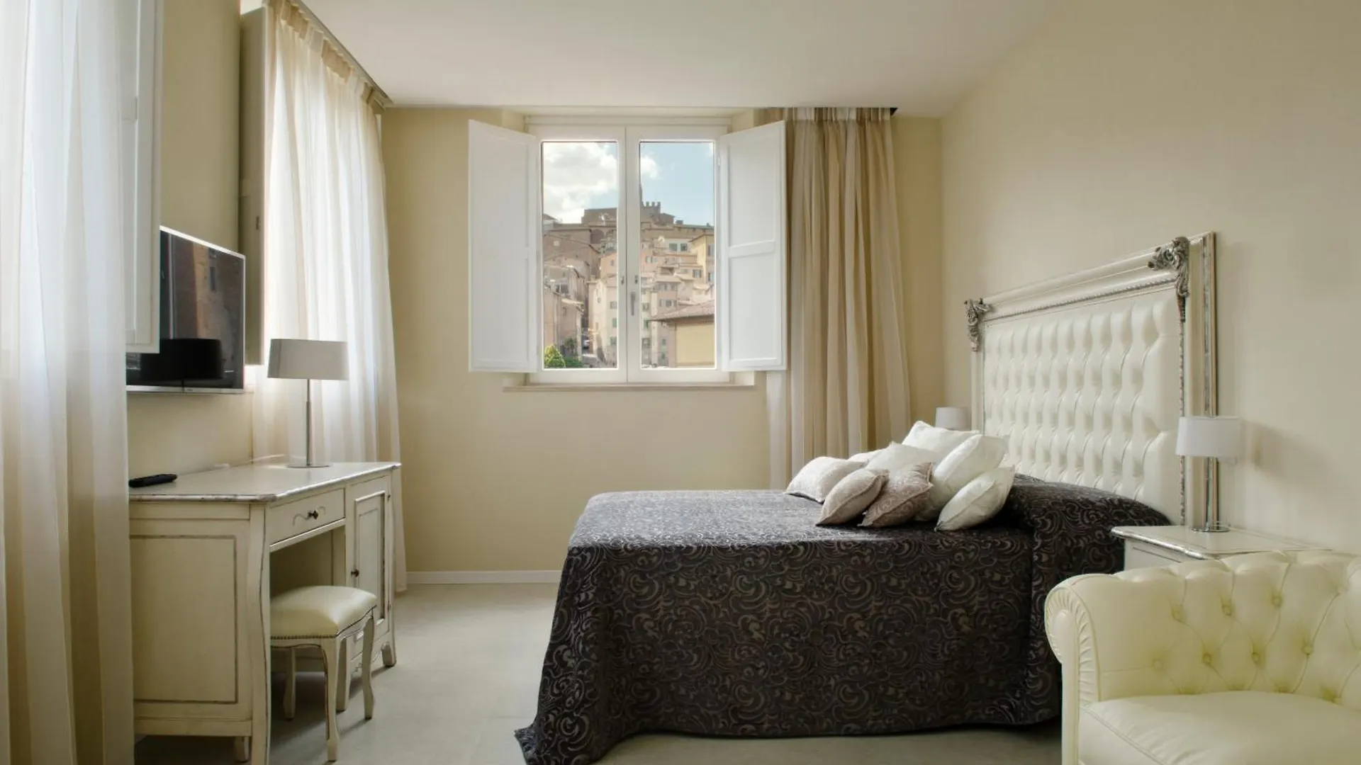 Villa Del Sole Siena 4*,  Italy