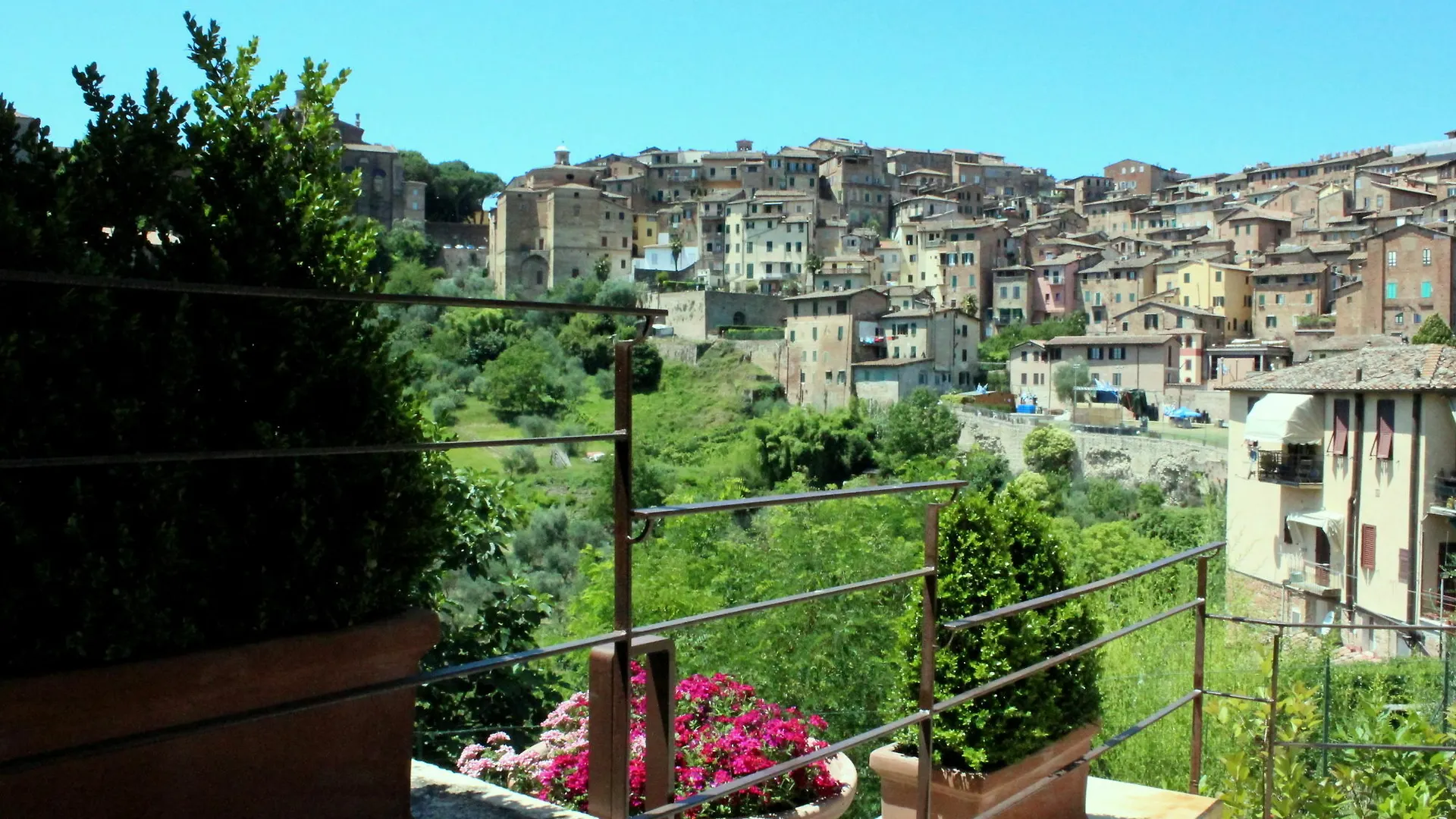 **** Bed & Breakfast Villa Del Sole Siena Italy